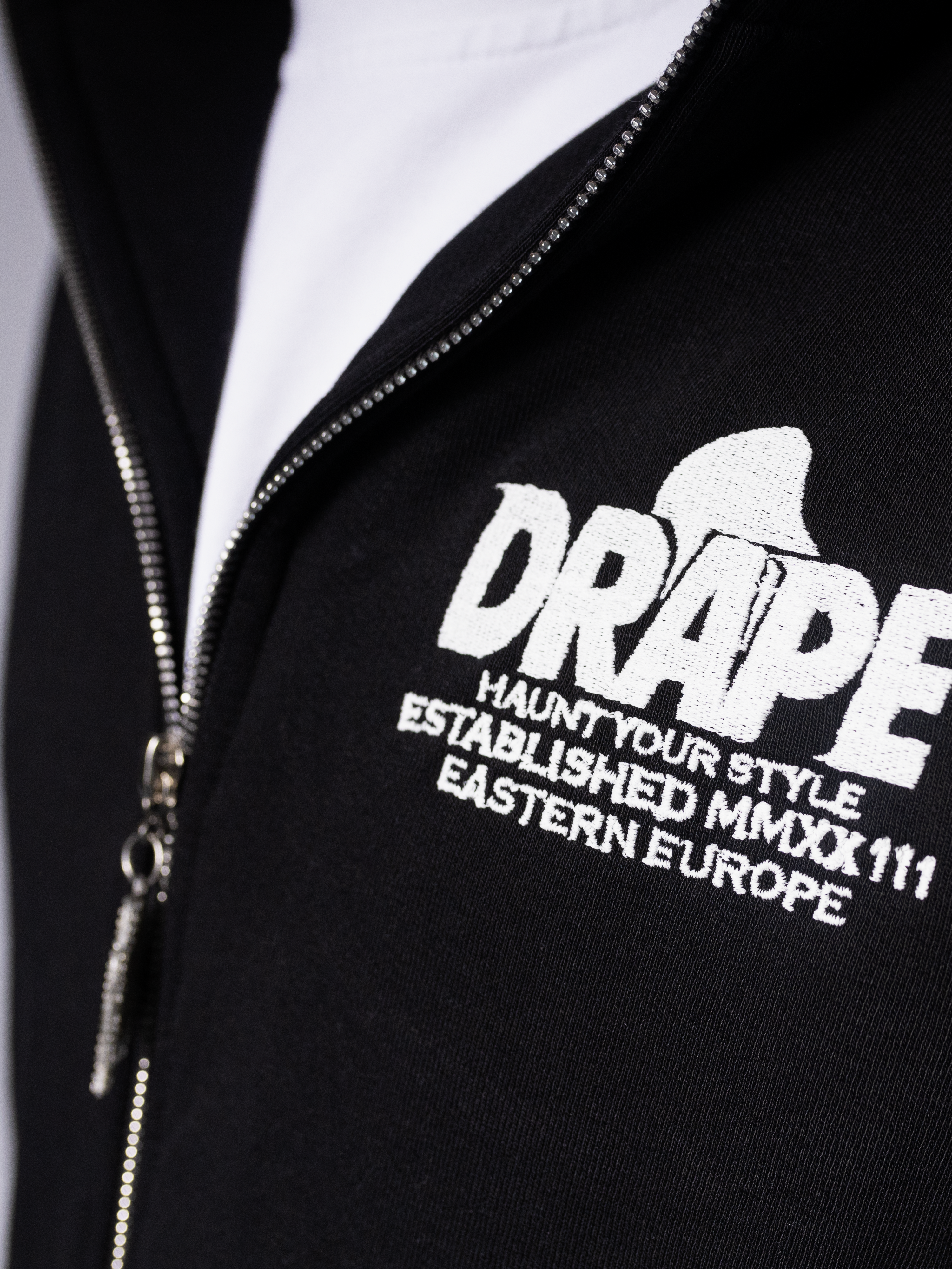Fifteen DRAPE Zip Hoodie
