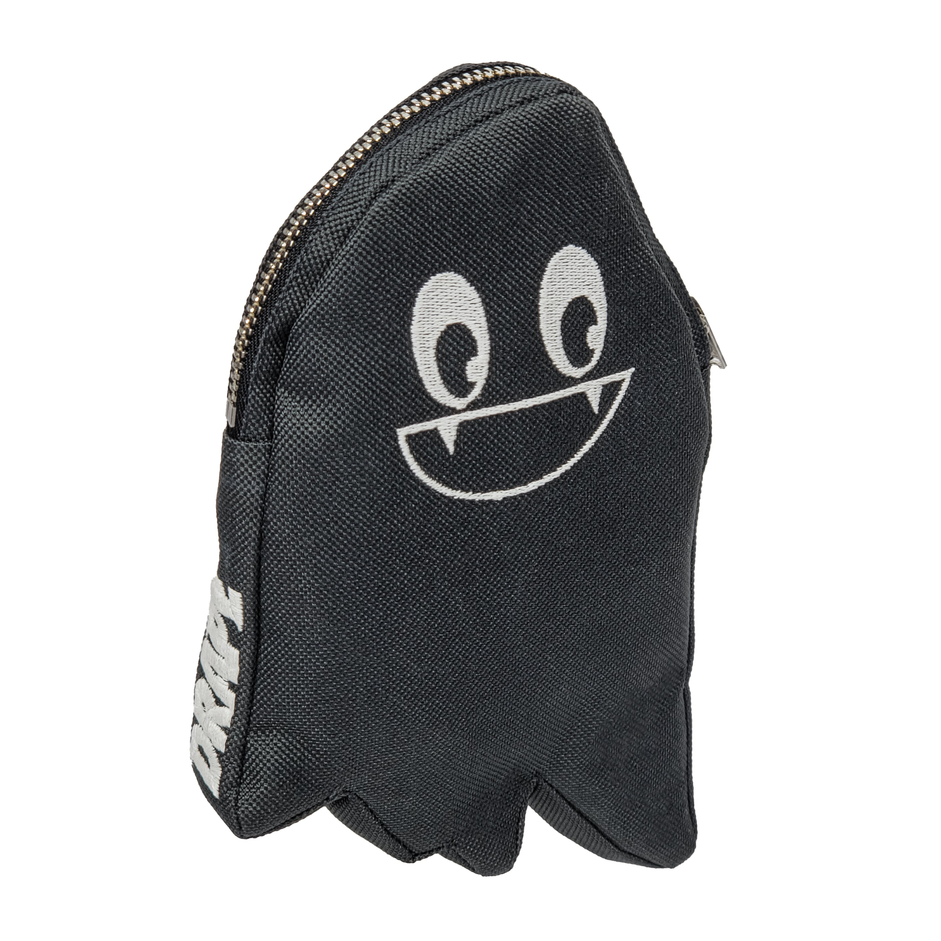 POUCHES